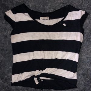 Striped Tie Bottom Abercrombie&Fitch T-Shirt 😍